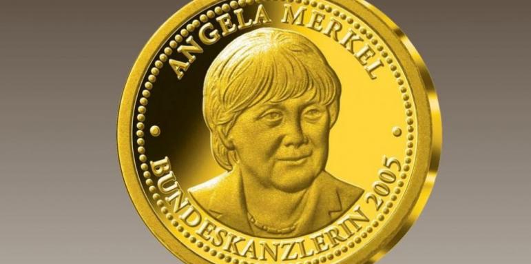 В навечерието на изборите. Златна монета с лика на Меркел